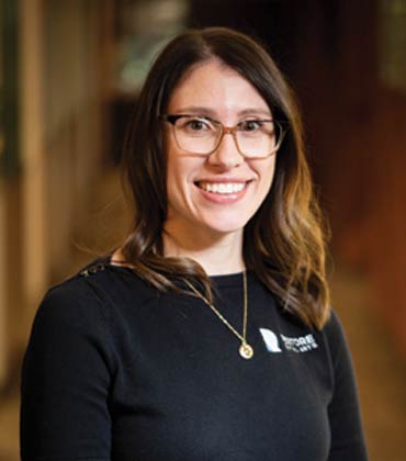 Dental Marketing: Building a Strong Brand Identity and Positive Reputation through Community Engagement 